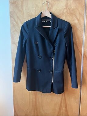 Louis Vuitton Uniformes asymmetrical blazer fr34